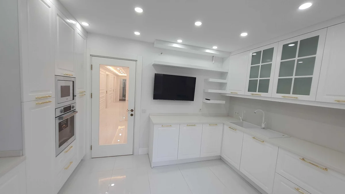 İzmir Gerçek Mutfak Dolabı İmalatı ve Canlı Montajı