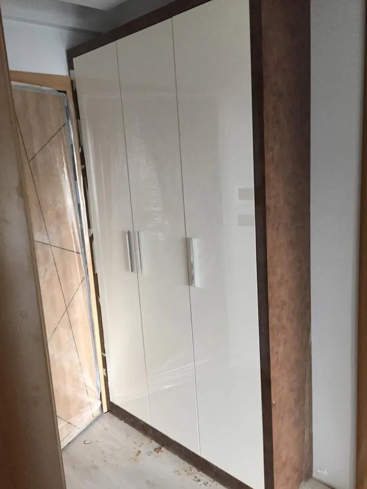 İzmir Mutfak Banyo Luxury Country Panjur Havalandırma Kapaklı Giysi Dolabı (MODEL-14-3) - Buca Adatepe özel mimari imalat