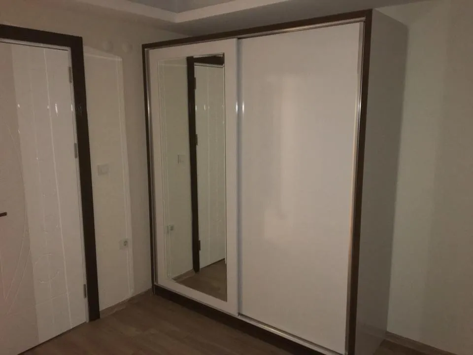 İzmir Mutfak Banyo Luxury Çalışma Masasıyla Birleşen Genç Odası Gömme Dolabı (MODEL-15-3) - Buca Adatepe özel mimari imalat