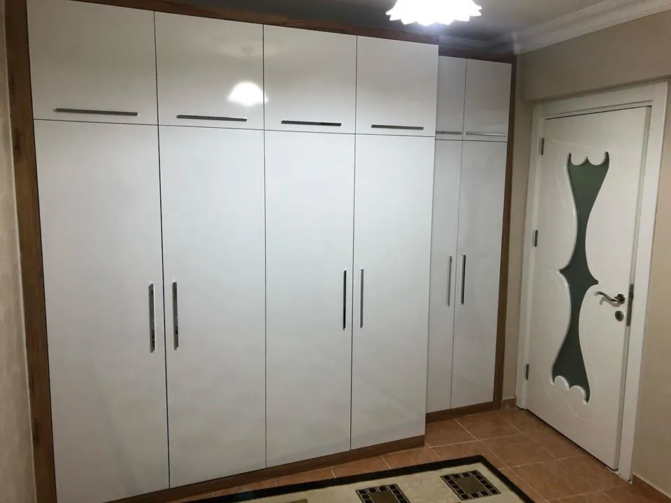 İzmir Mutfak Banyo Luxury Robot Süpürge Yuvalı & LED Kanallı Giriş Vestiyeri (MODEL-23-3) - Buca Adatepe özel mimari imalat