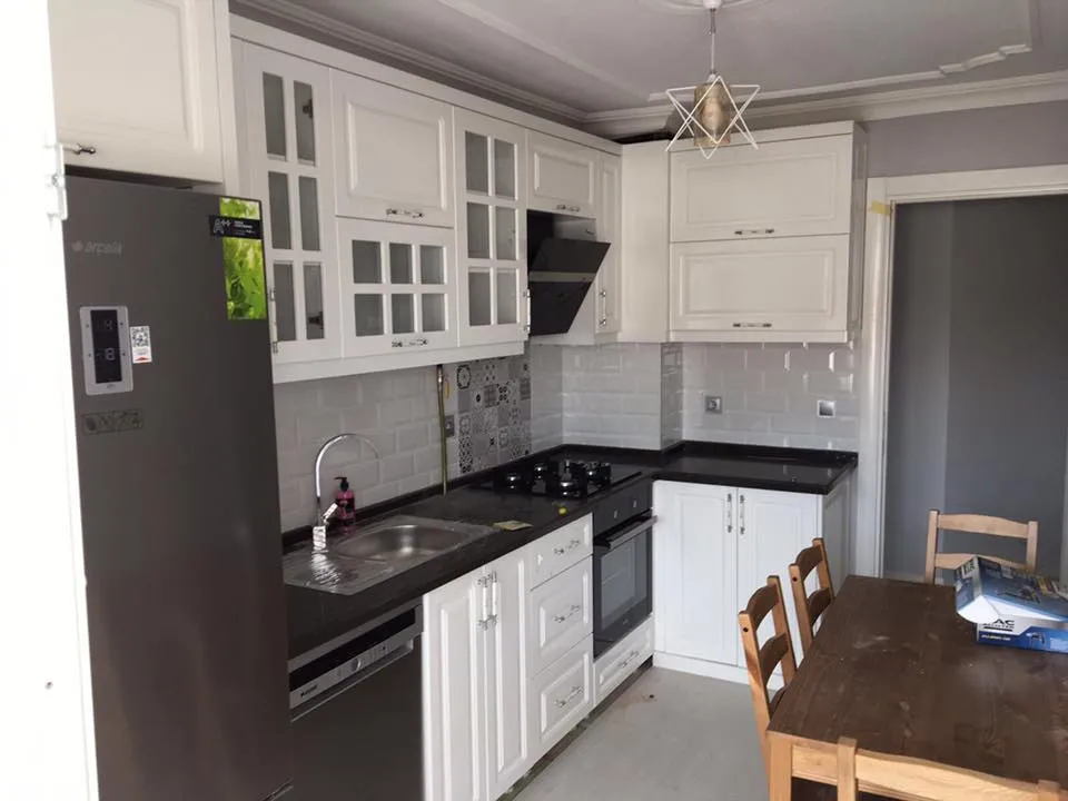 İzmir Mutfak Banyo Luxury Kahve Köşeli & Cam Kiler Dolaplı Gurme Mutfak (MODEL-31-3) - Buca Adatepe özel mimari imalat