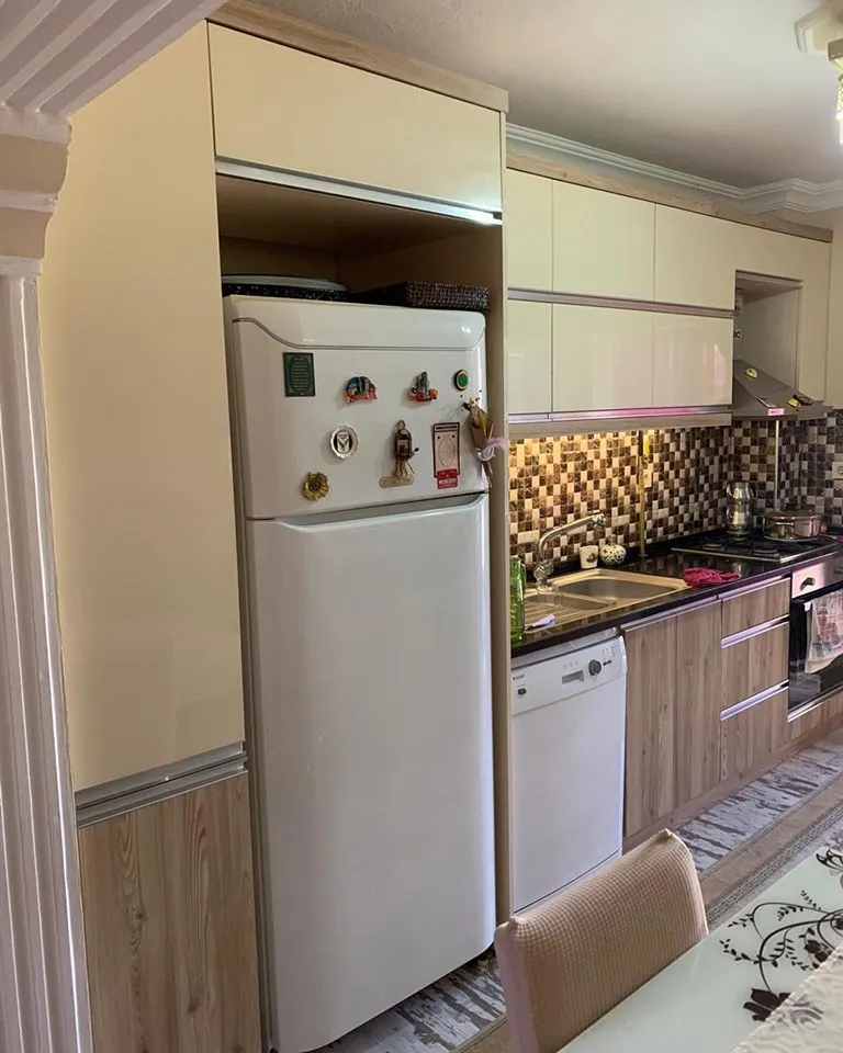 İzmir Mutfak Banyo Luxury Klasik Taçlı Zümrüt Yeşili Lake Mutfak (MODEL-8-4) - Buca Adatepe özel mimari imalat