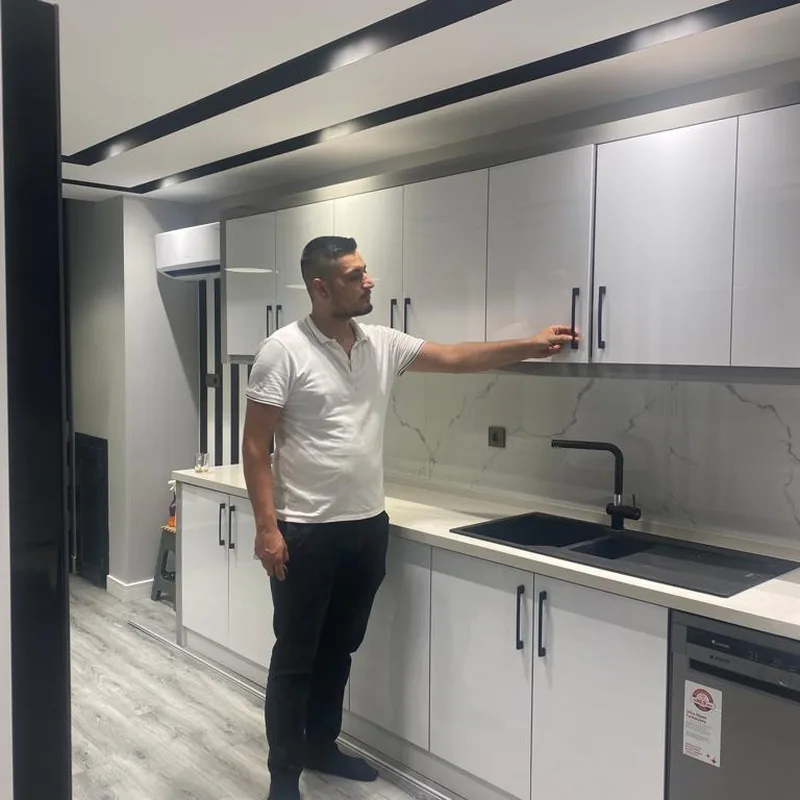 İzmir Mutfak Banyo Narlıdere İpek Mat Kulpsuz Mutfak Dolapları montaj teslimi #27