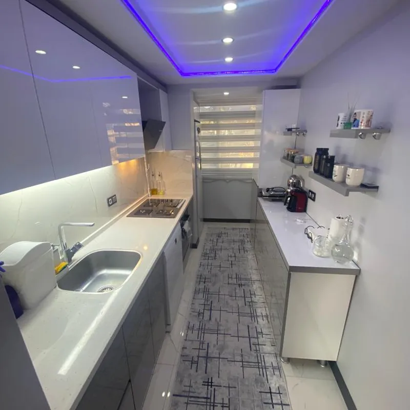 İzmir Mutfak Banyo Bornova Evka-3 Modern Ada Mutfak ve Akrilik Tezgah montaj teslimi #86